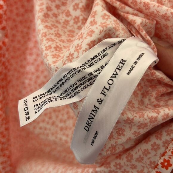 Denim & Flower Floral Button Up Shirt Orange White Short Sleeve Size Small NWT - Picture 6 of 8